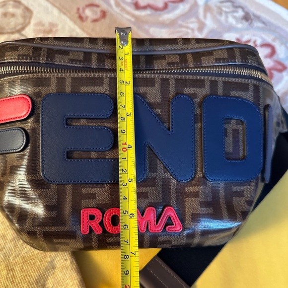 ❤️‍🔥❤️‍🔥❤️‍🔥Authentic Brand New FENDI Bum Bag - Picture 15 of 16